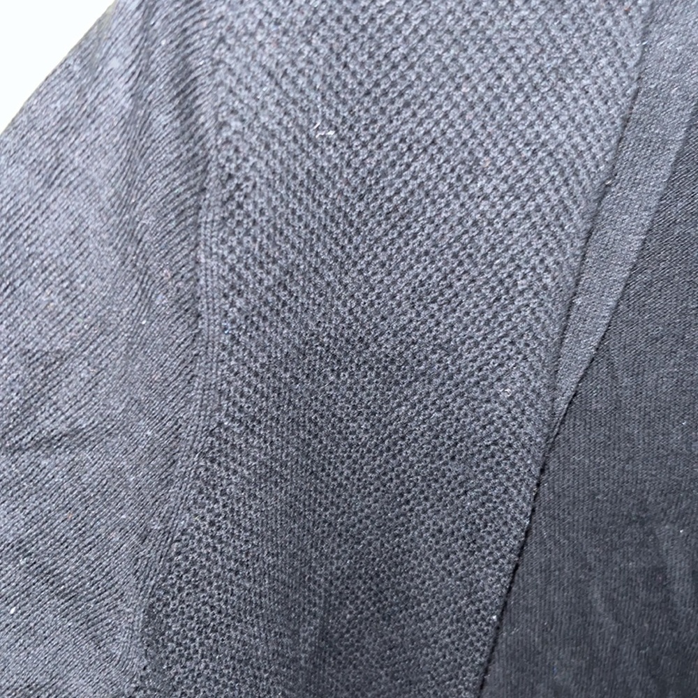 Cardigan - Picture 2 of 3